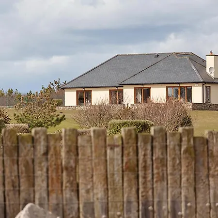 Villa Galileo, Ardmore Beach, Waterford