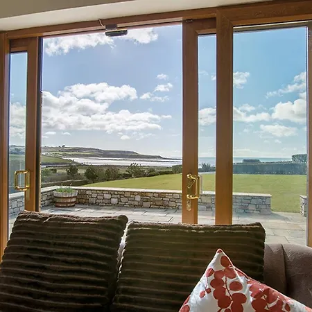 Villa Galileo, Ardmore Beach, Waterford